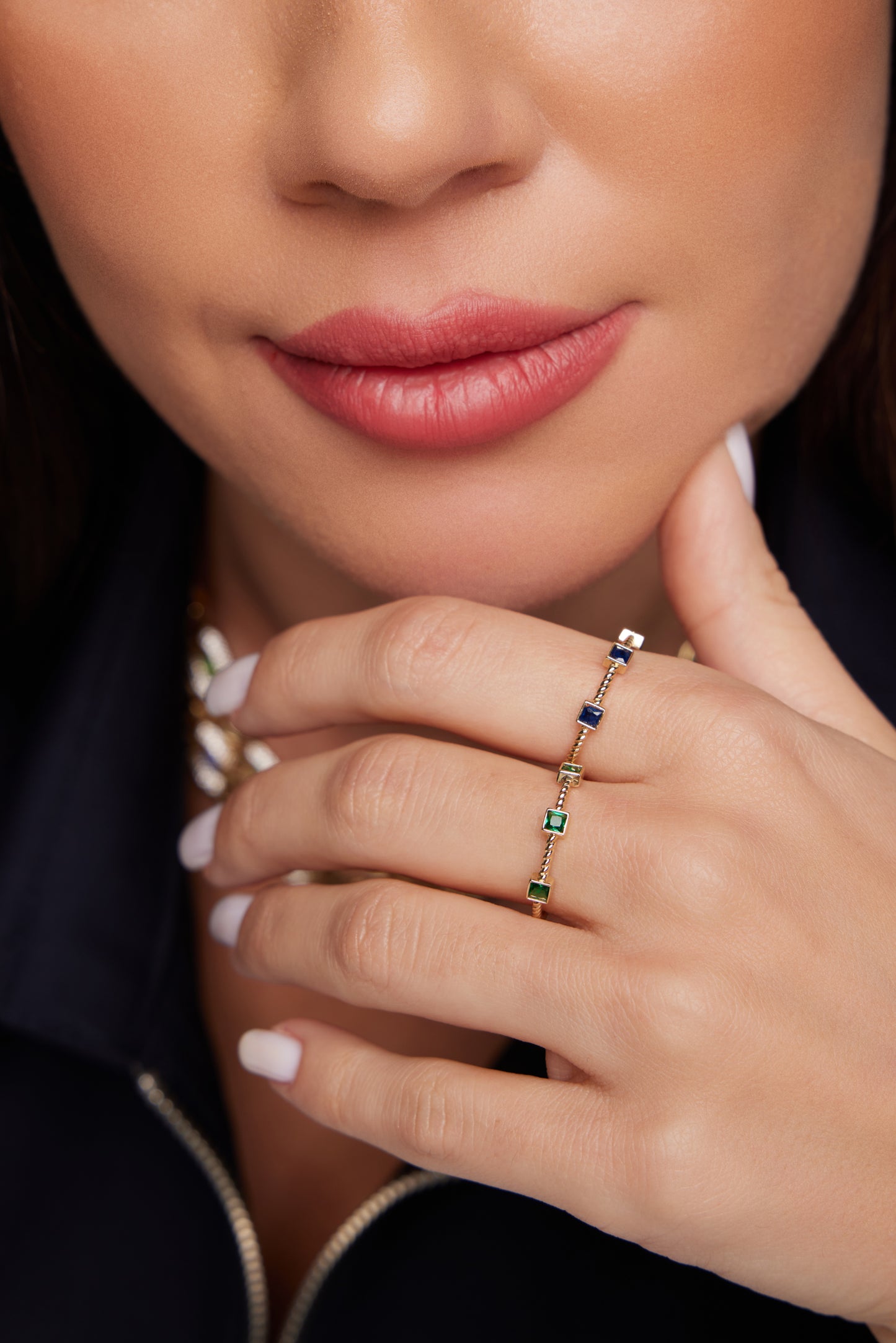 RENKLİ TAŞLI ALTIN YÜZÜK