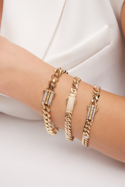 Galeri görünümünde 1 numaralı görseli yükle. ALTIN  BİLEKLİK