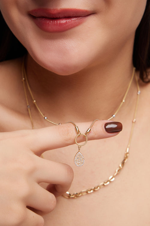 Load image 1 in gallery view. ALTIN KOLYE