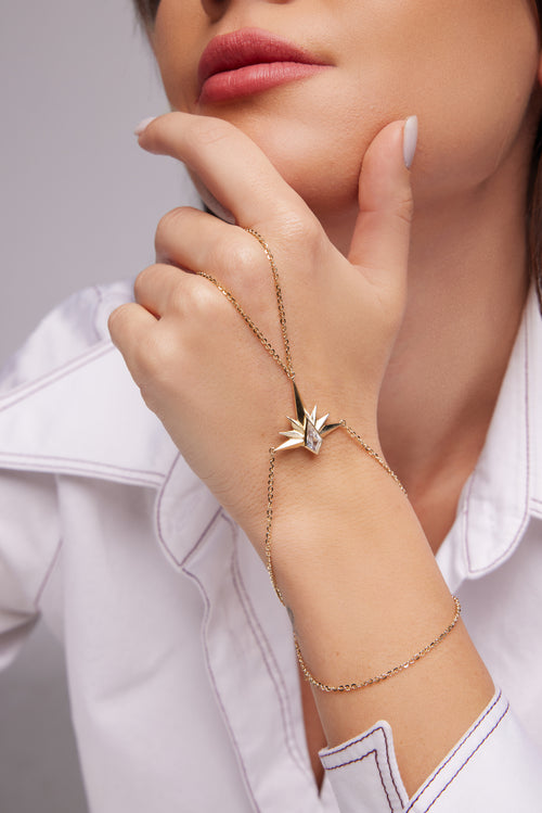 Load image 1 in gallery view. ALTIN ŞAHMERAN