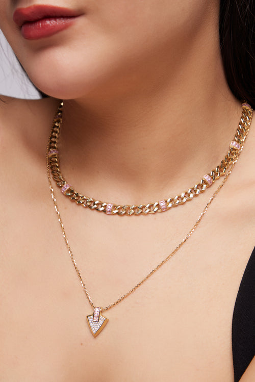 Galeri görünümünde 1 numaralı görseli yükle. RENKLİ TAŞLI ALTIN TAKIM KOLYE