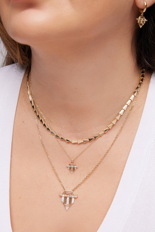 Galeri görünümünde 1 numaralı görseli yükle. ALTIN TAKIM KOLYE