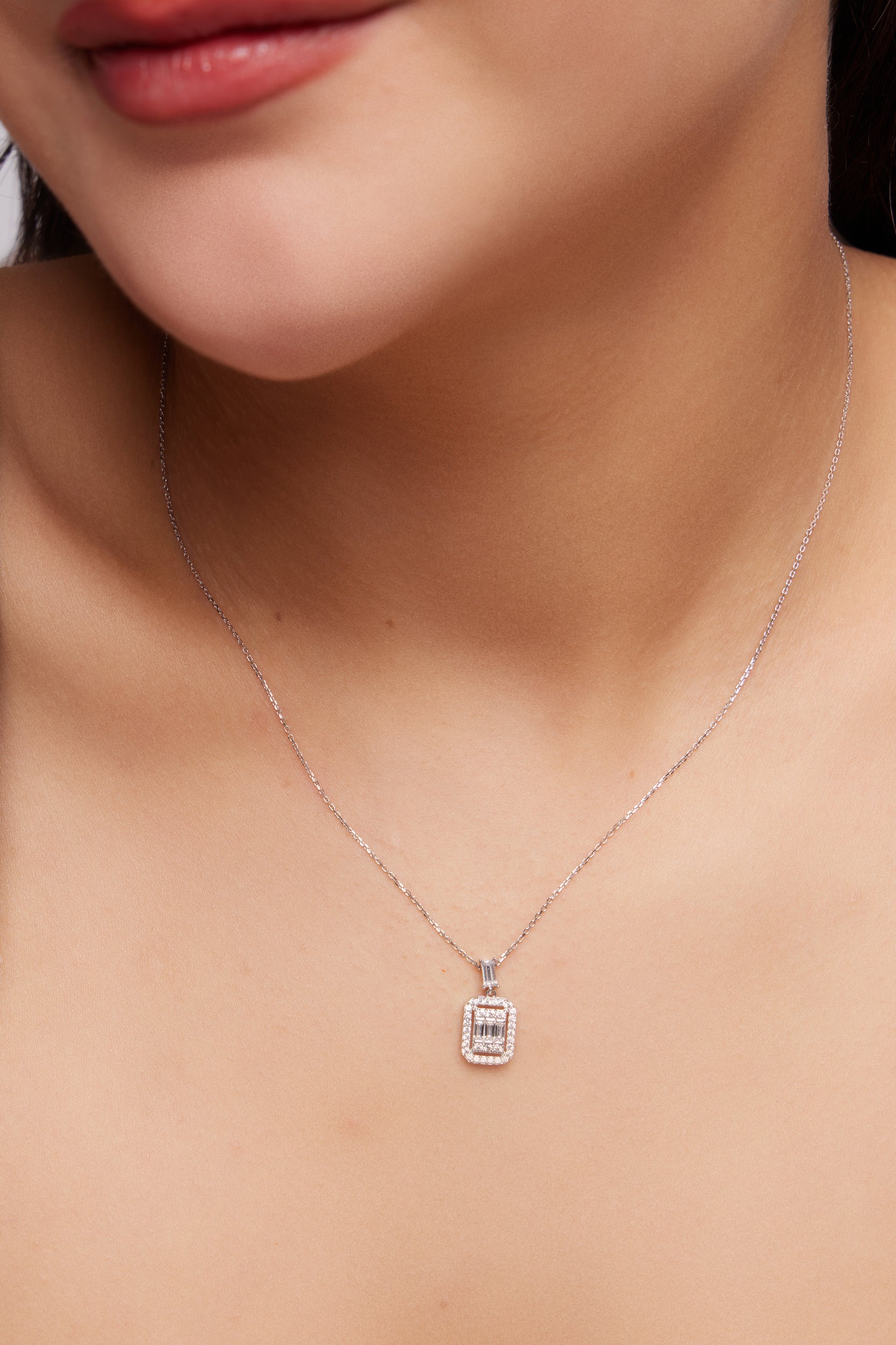 BAGET ALTIN TAKIM KOLYE