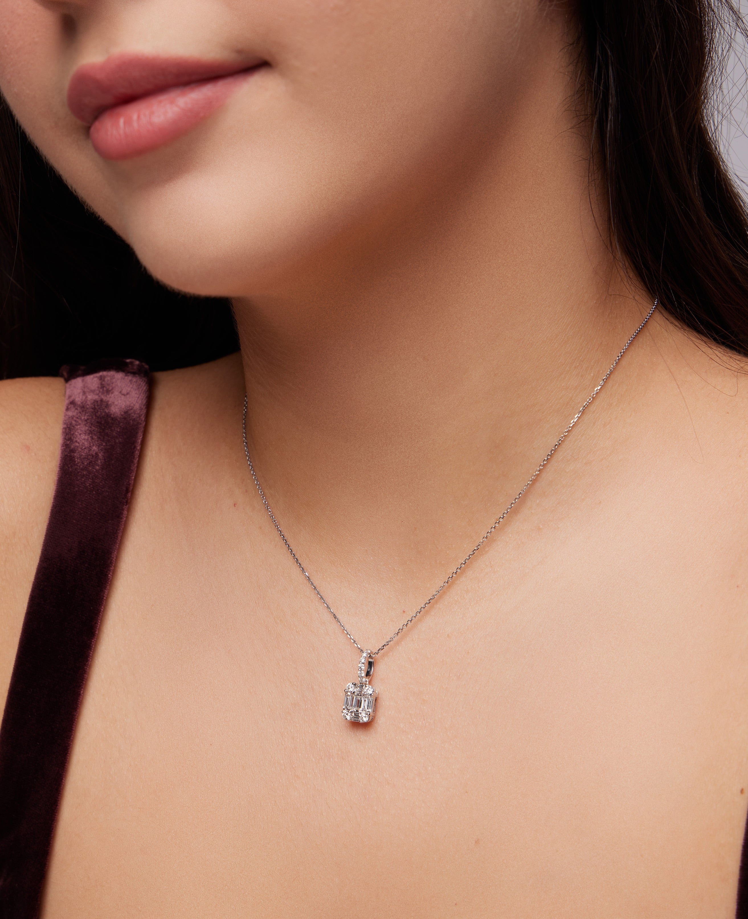 BAGET PIRLANTA KOLYE