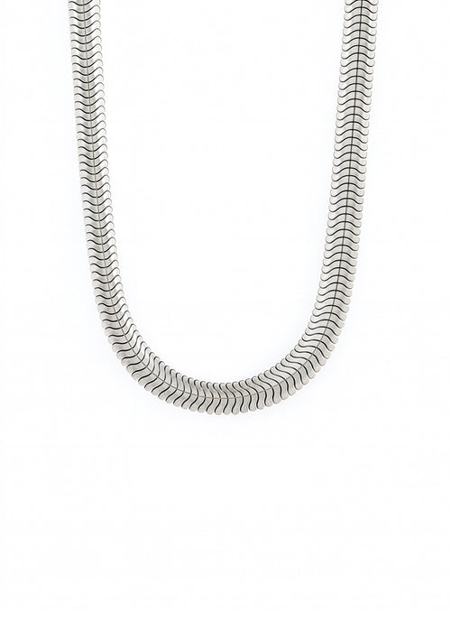 Load image 1 in gallery view. BALIK SIRTI ALTIN KOLYE