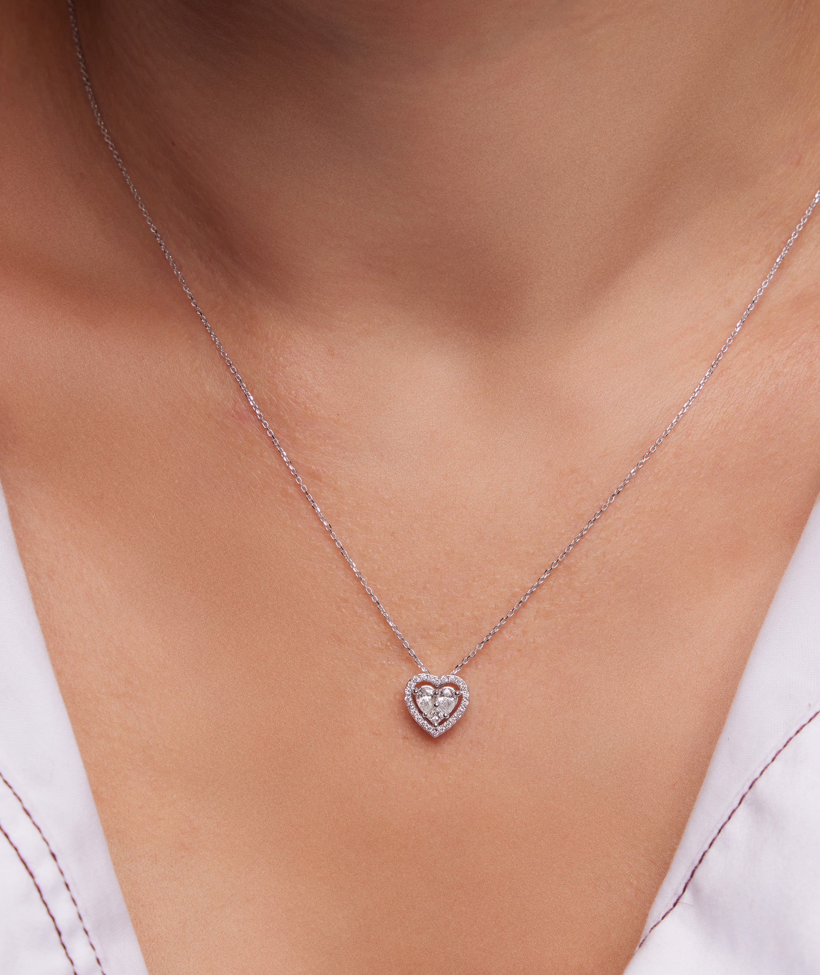 KALPLİ PIRLANTA  TAKIM KOLYE