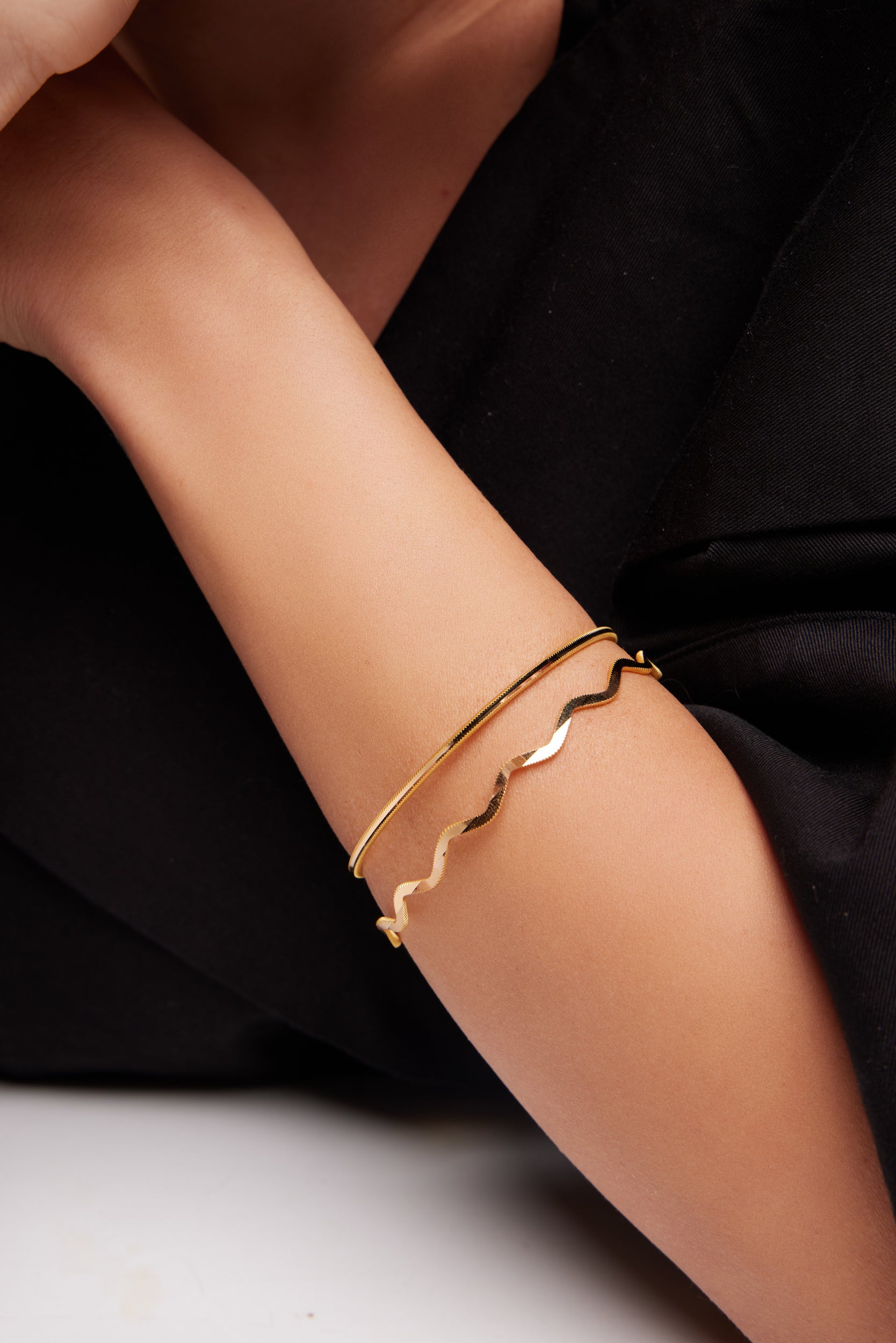 OLUKLU AJDA ALTIN 22 AYAR BİLEZİK