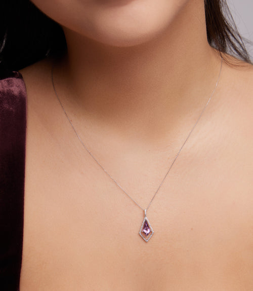 Load image 1 in gallery view. PIRLANTA KOLYE