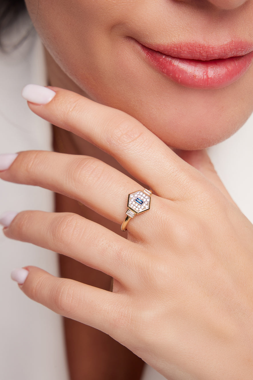 RENKLİ TAŞLI ALTIN YÜZÜK