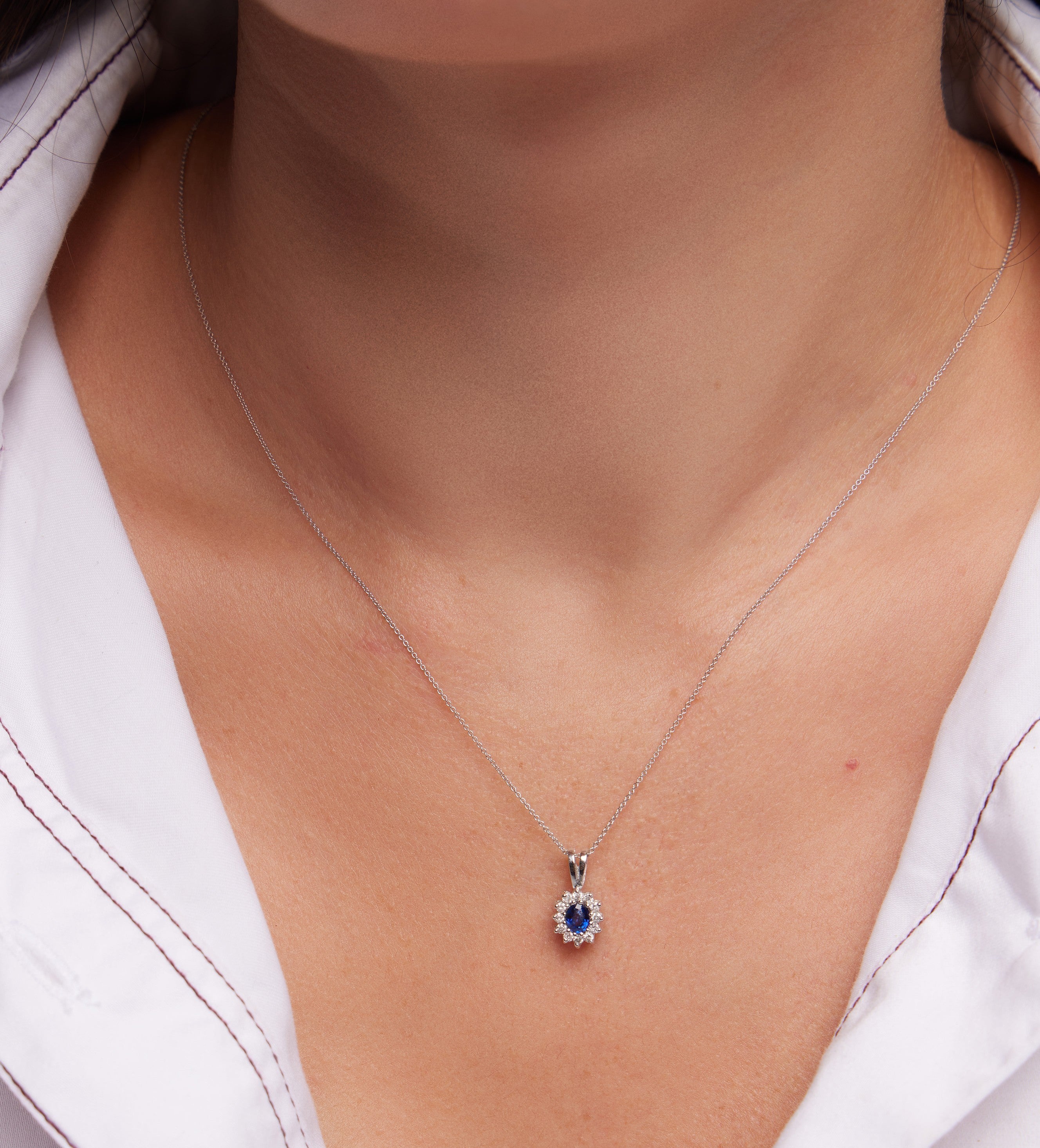 SAFİRLİ PIRLANTA TAKIM KOLYE