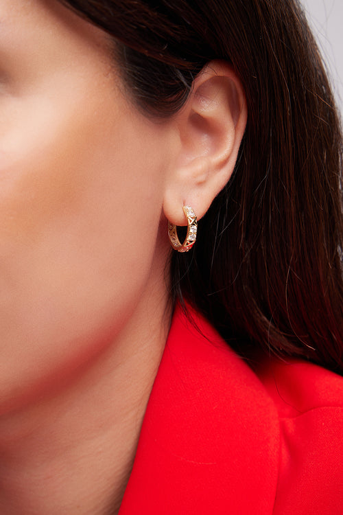 Load image 1 in gallery view. TAŞLI HALKA ALTIN KÜPE