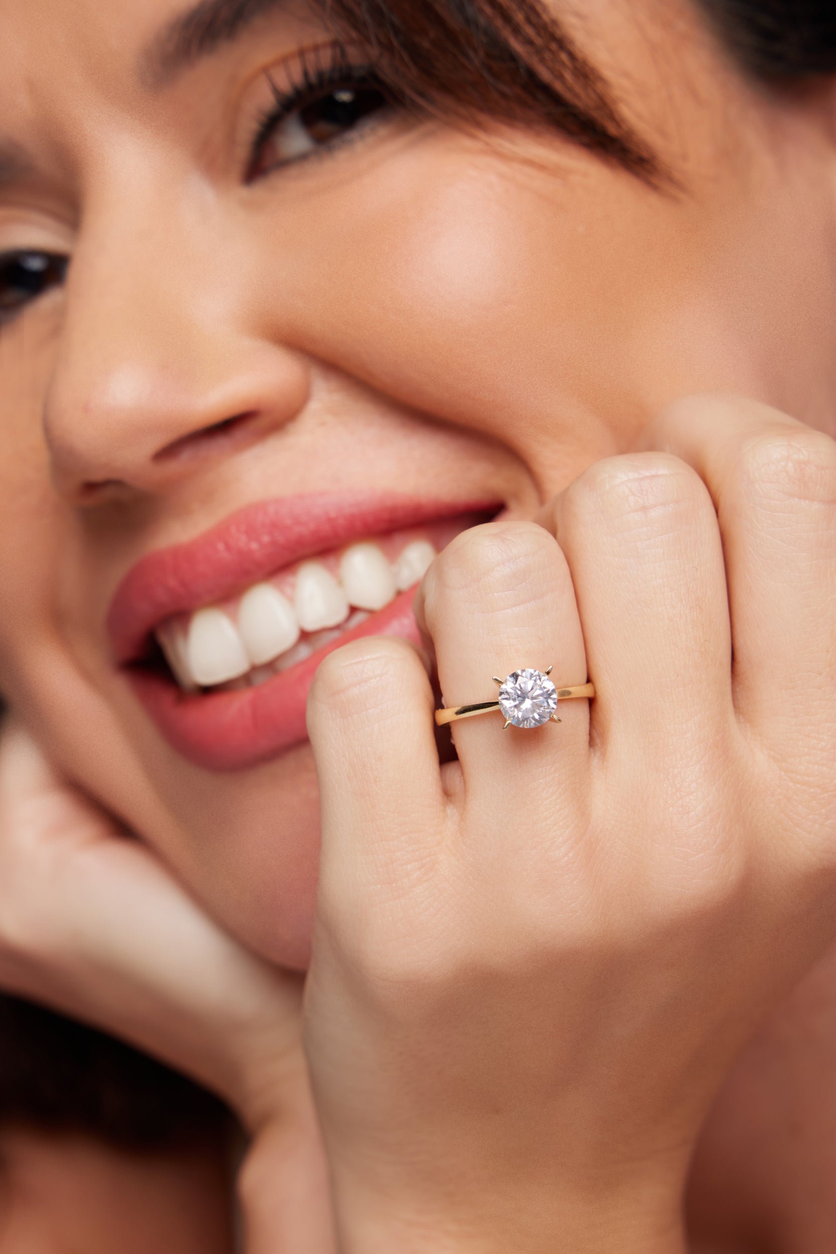 TEK TAŞ ALTIN YÜZÜK