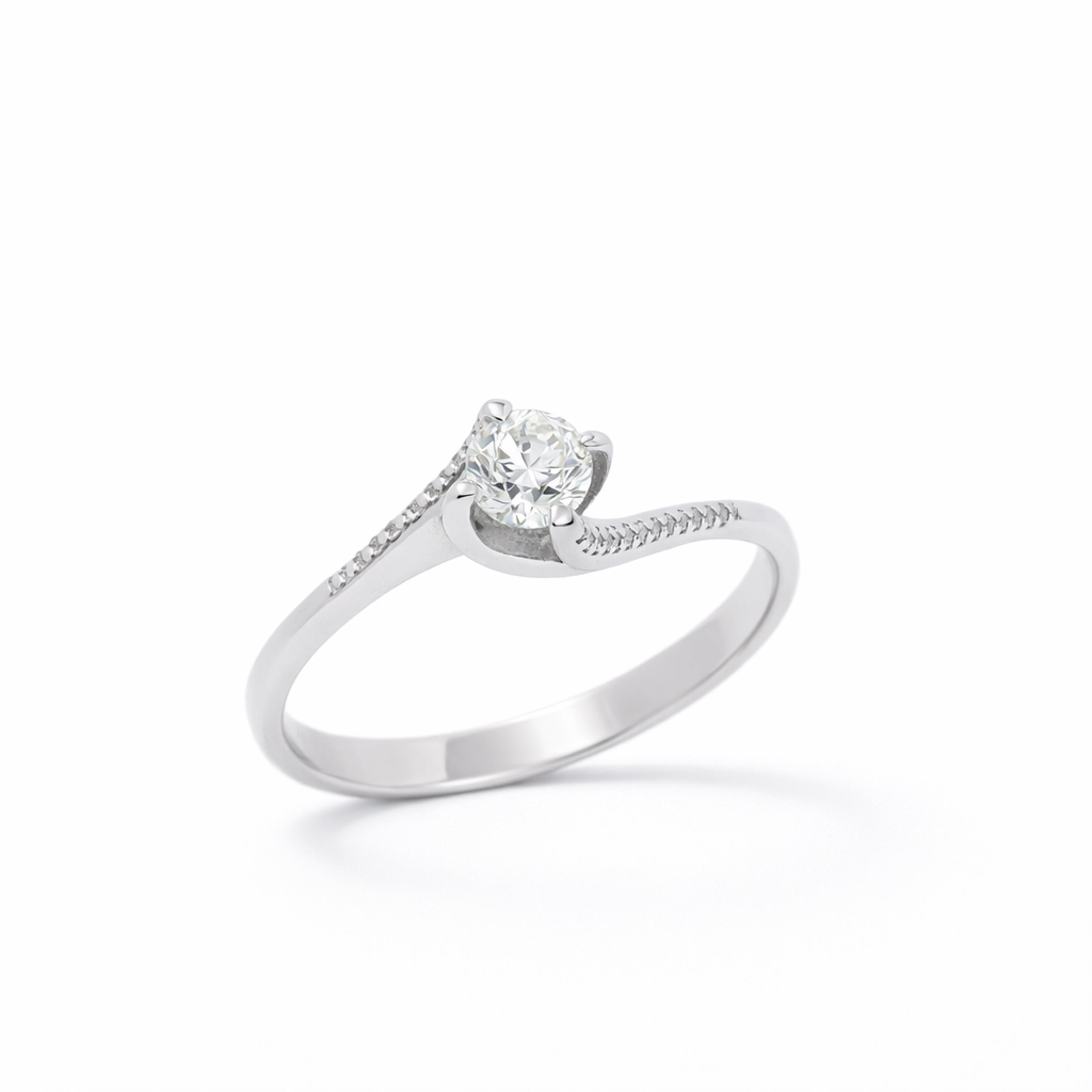 TEK TAŞ  PIRLANTA YÜZÜK