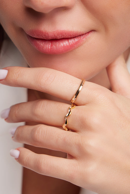 Load image 1 in gallery view. ZİKZAK AJDA ALTIN ALYANS